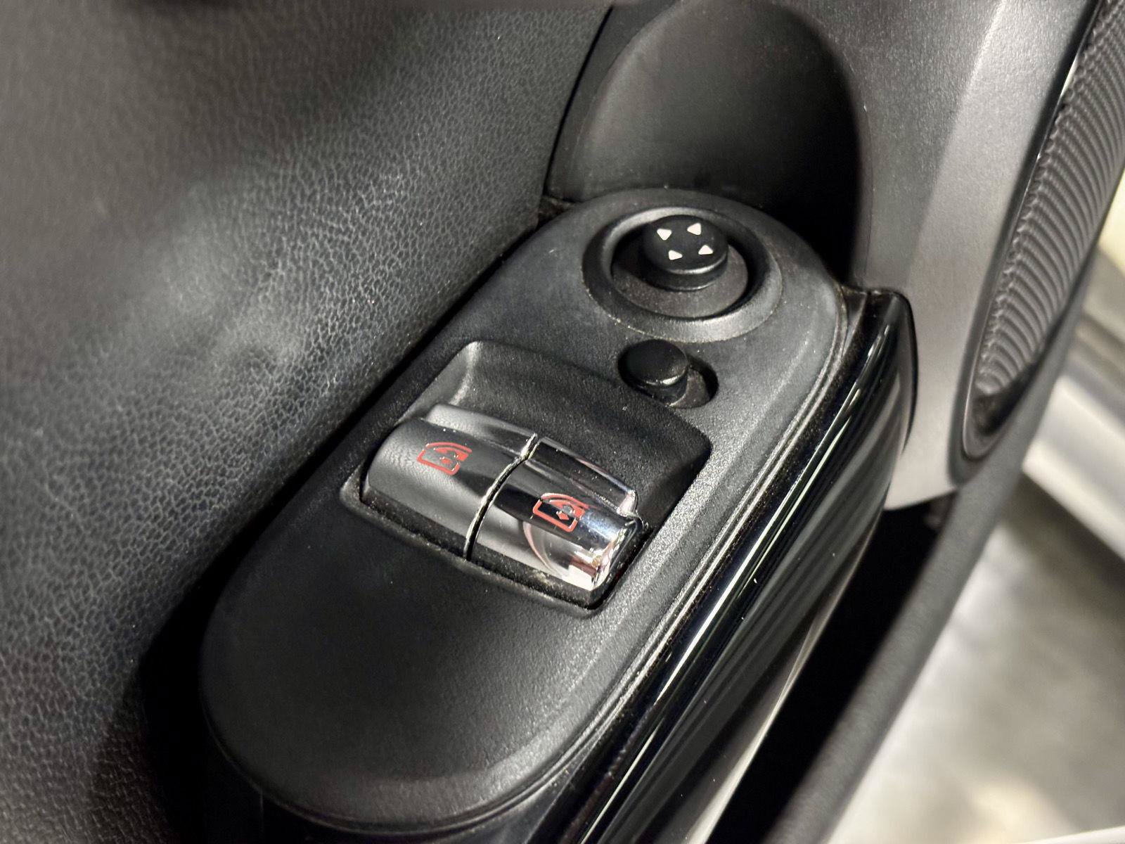 Used 2022 MINI Cooper S FWD image 14