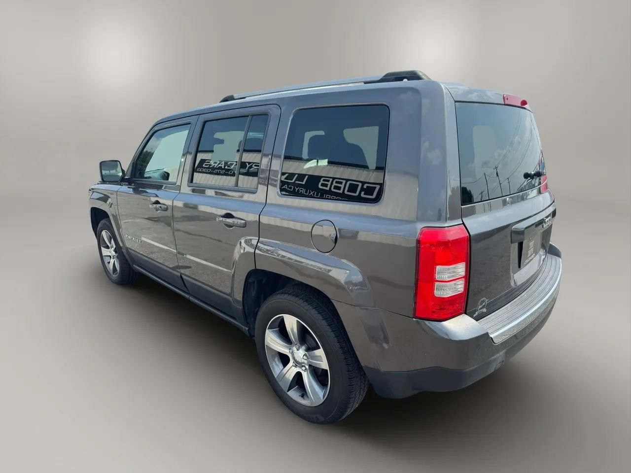 Used 2016 Jeep Patriot High Altitude FWD image 8