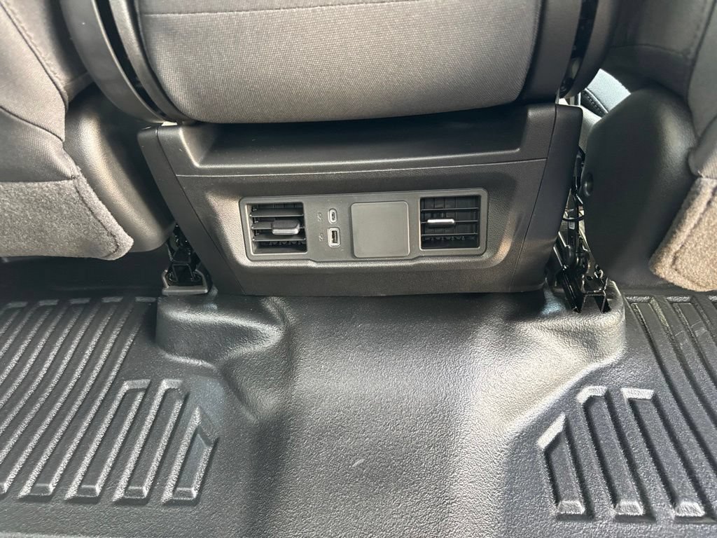 New 2026 Chevrolet Silverado 1500 W/T w/ WT Value Package AWD/4WD image 15