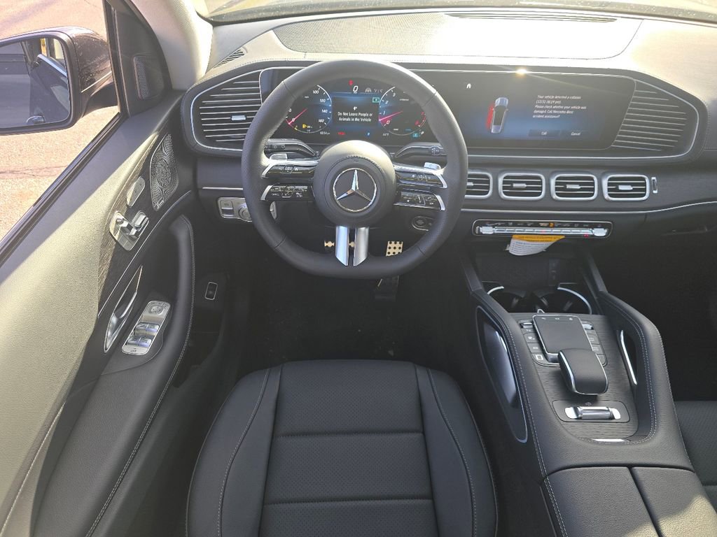 New 2026 Mercedes-Benz GLS 450 4MATIC image 25