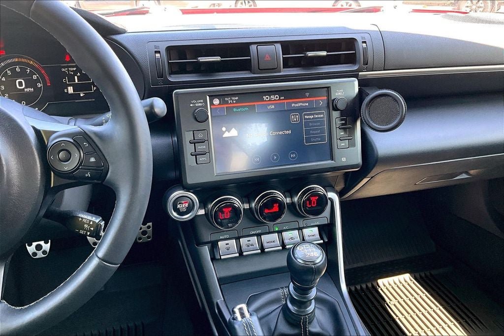 Used 2025 Toyota GR86 Premium w/ ALL Weather Mat Package (TMS) RWD image 5
