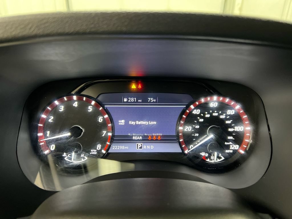 Used 2024 Nissan Frontier Pro-X RWD image 12
