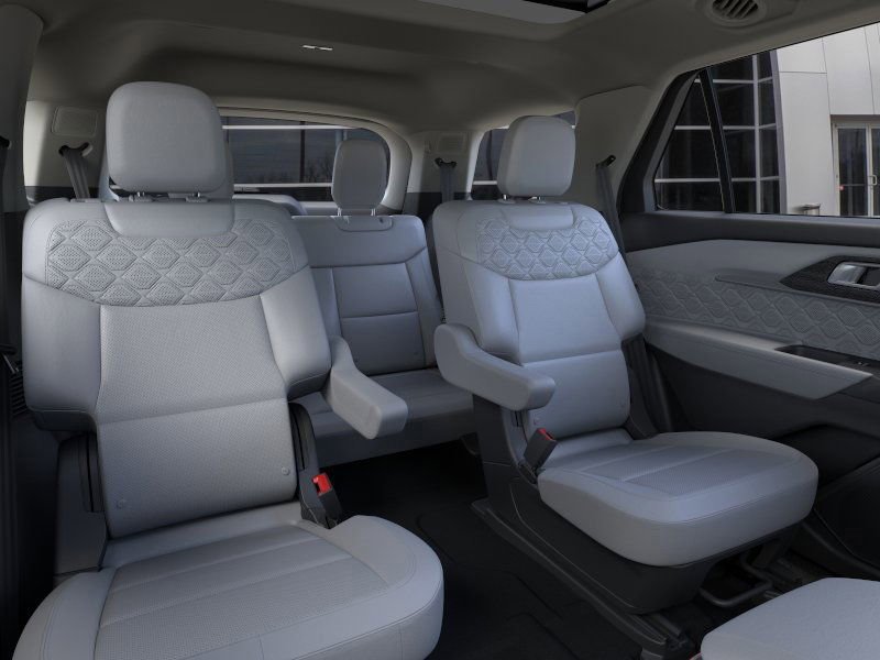 New 2026 Ford Explorer Platinum image 11