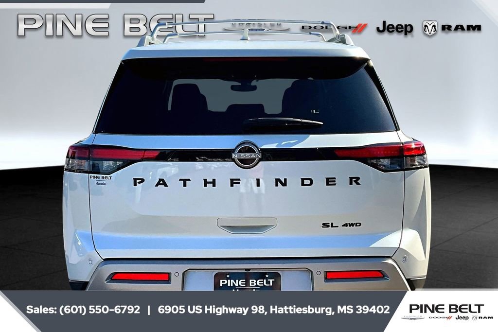 Used 2023 Nissan Pathfinder SL w/ Lighting Package (N92) image 4