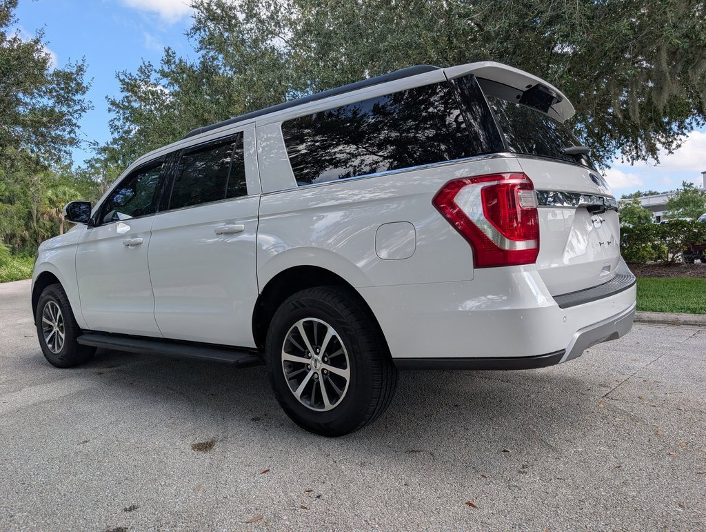 Used 2020 Ford Expedition Max XLT image 6