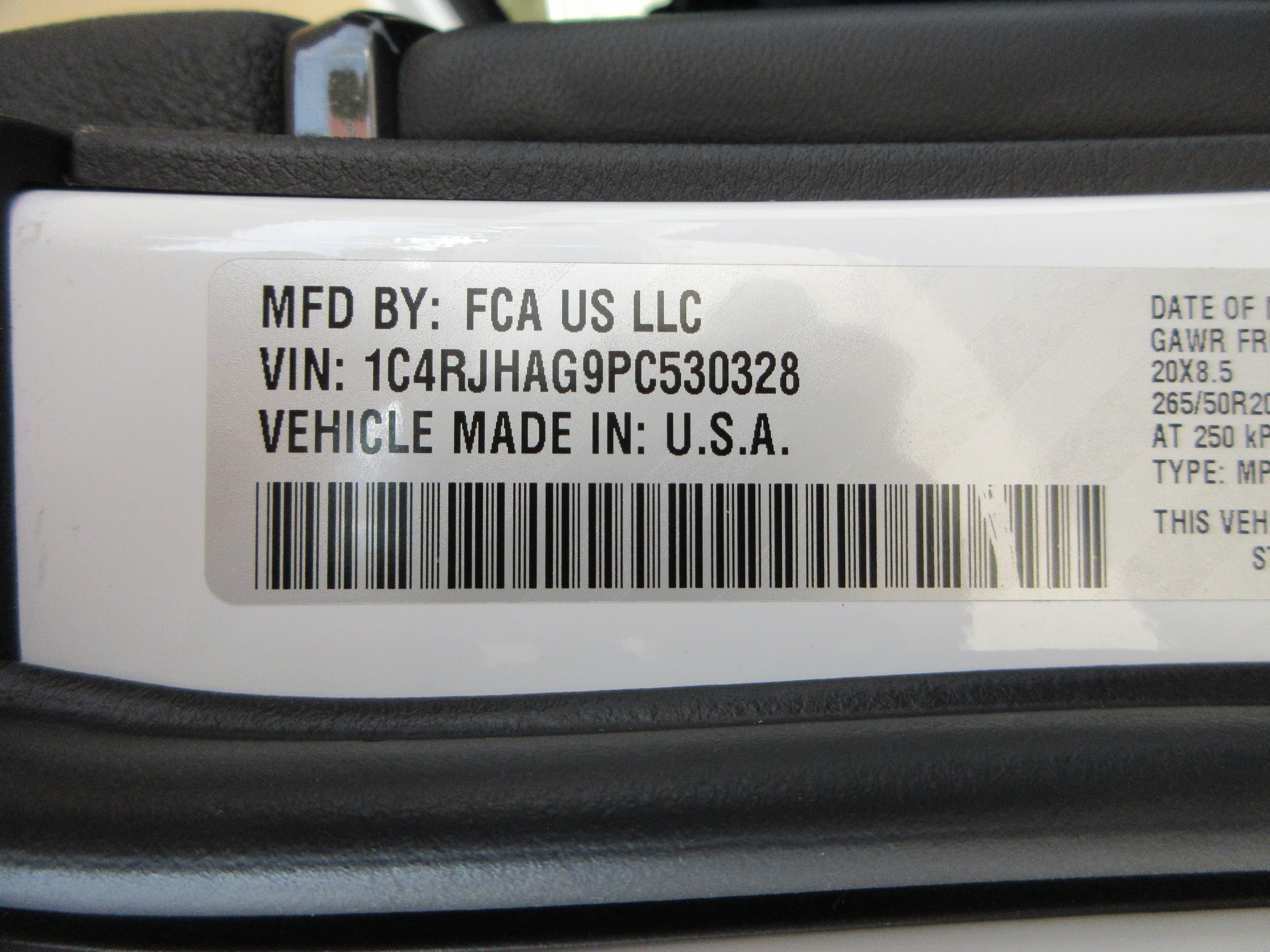 Used 2023 Jeep Grand Cherokee Altitude AWD/4WD image 54