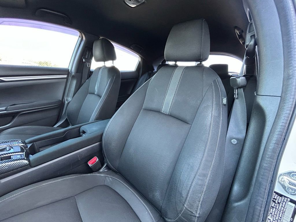 Used 2017 Honda Civic Sport image 17