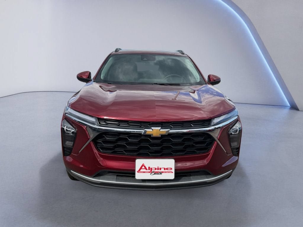 Certified 2025 Chevrolet Trax LT w/ LT Convenience Package FWD image 8