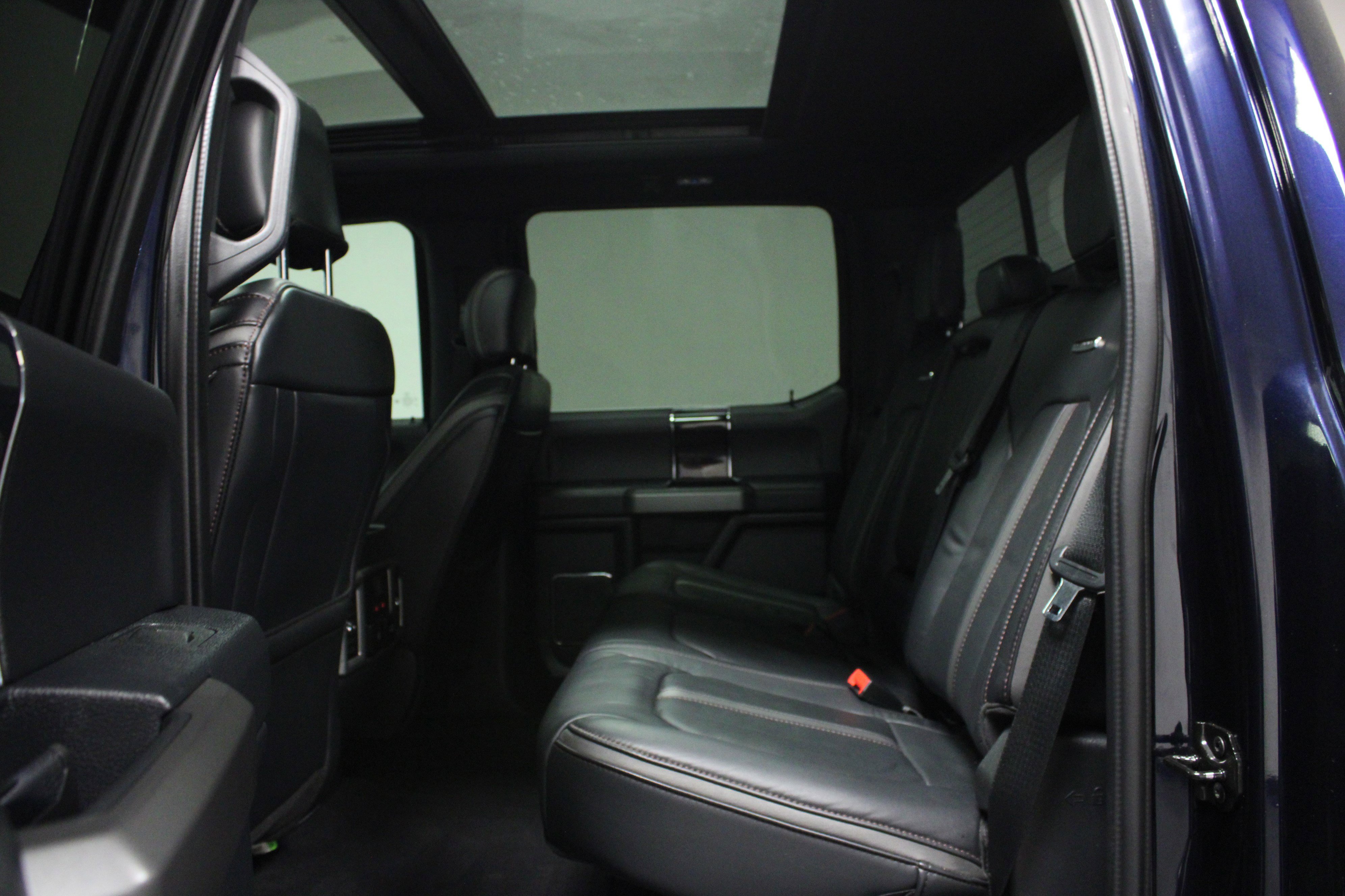 Used 2022 Ford F350 Platinum image 13