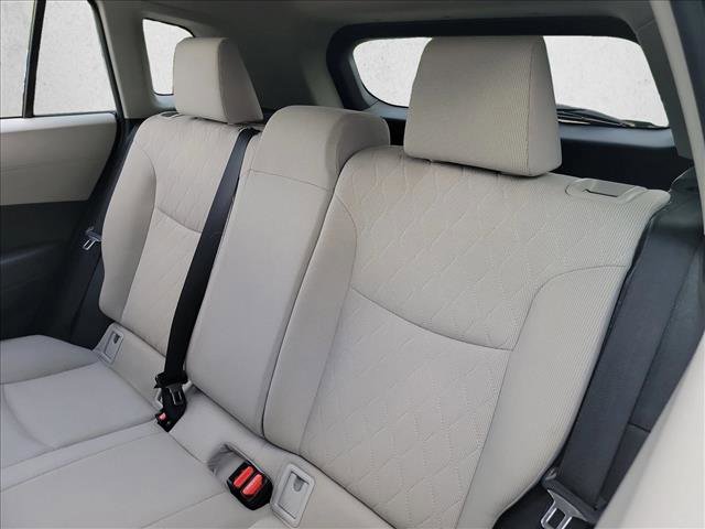 Used 2022 Toyota Corolla Cross LE w/ Moonroof Package image 14