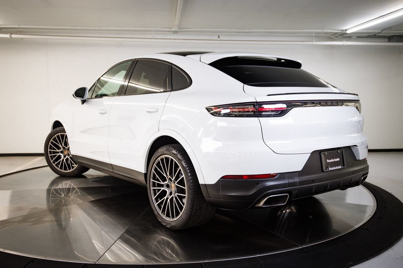 Certified 2023 Porsche Cayenne Coupe AWD/4WD image 3