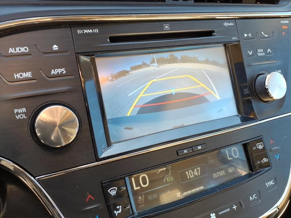 Used 2018 Toyota Avalon Limited w/ All Weather Liner Package FWD image 19