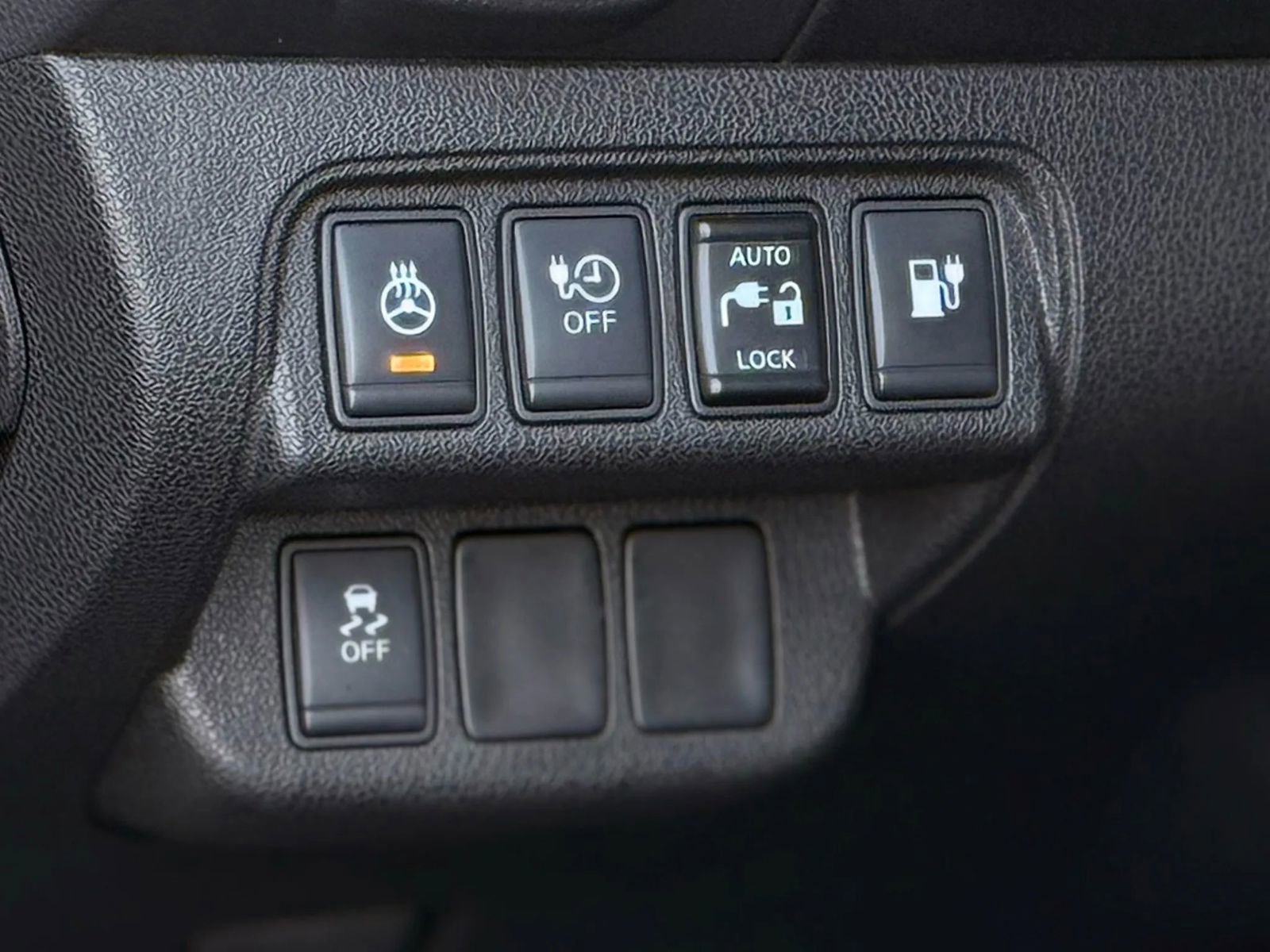 Used 2014 Nissan Leaf SV image 19