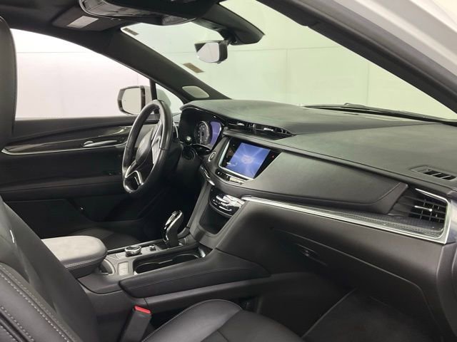 Certified 2023 Cadillac XT5 Sportv w/ Technology Package image 26