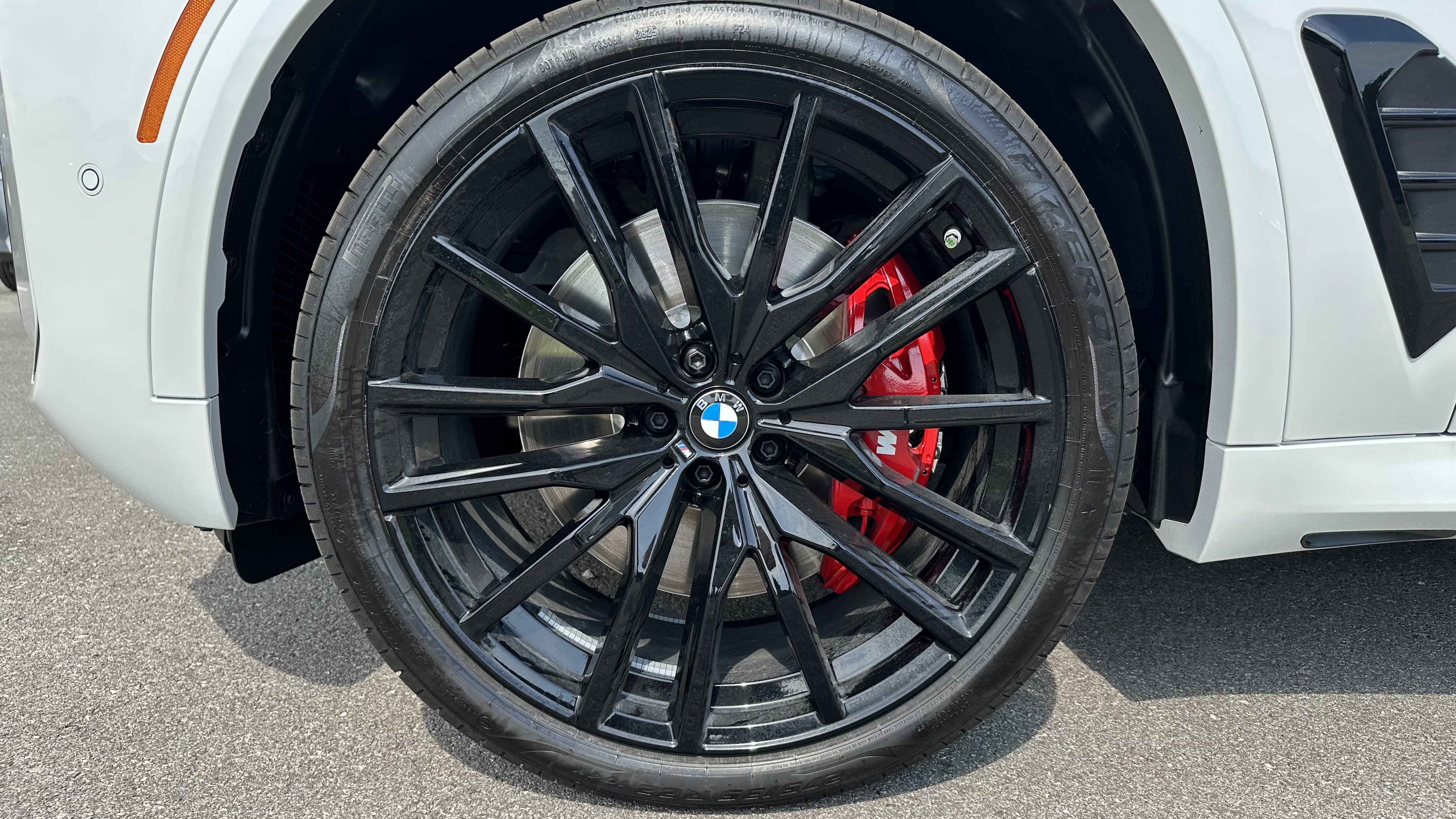 Used 2026 BMW X5 M60i w/ Executive Package AWD/4WD image 12