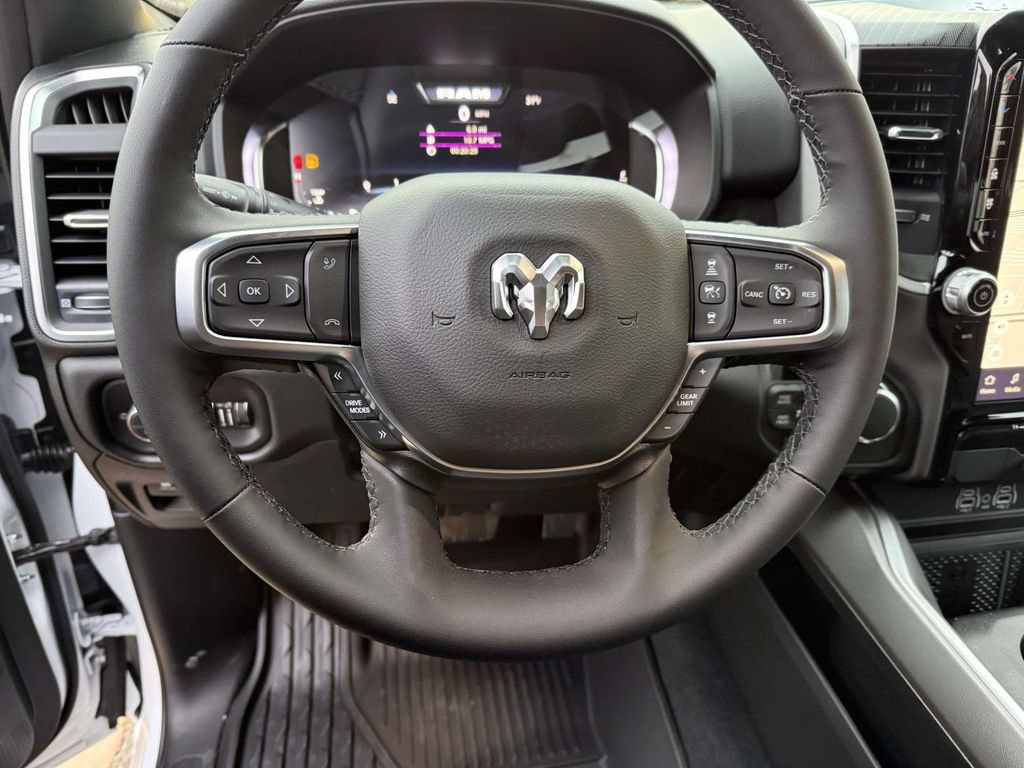 New 2026 RAM 1500 Big Horn AWD/4WD image 19