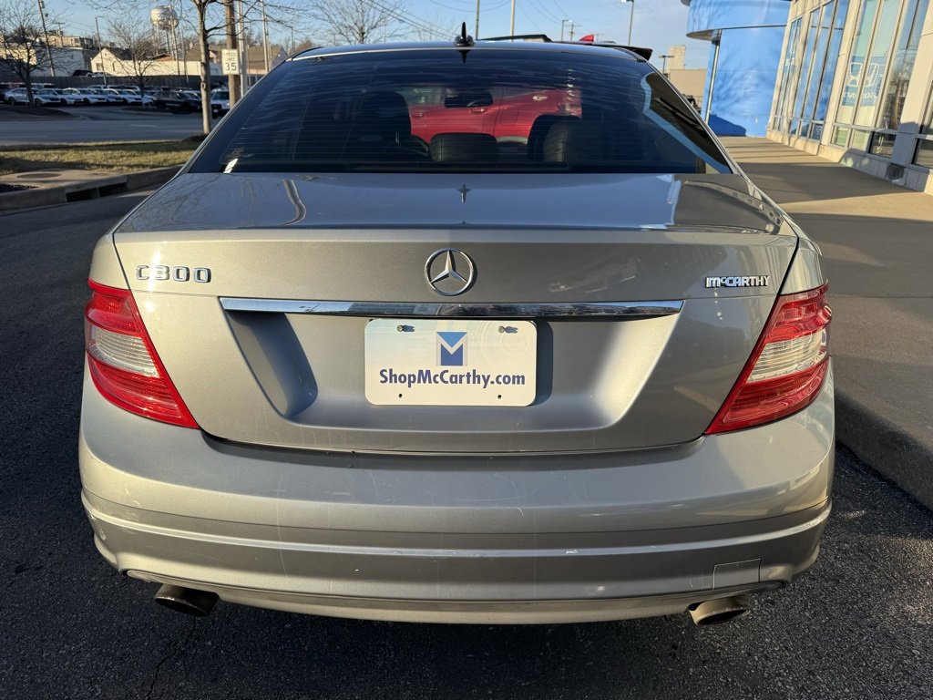 Used 2008 Mercedes-Benz C 300 Sedan image 12