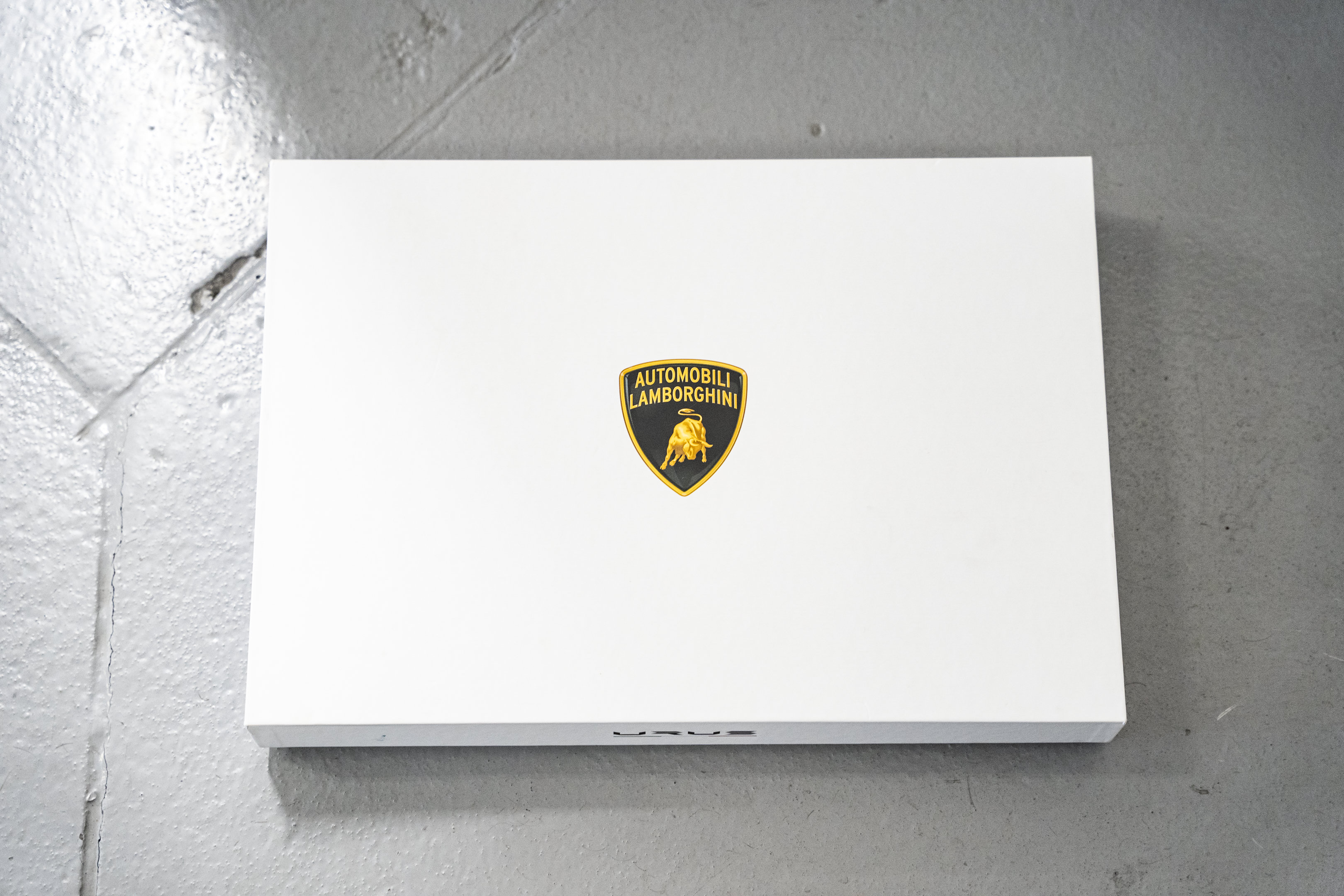 Used 2025 Lamborghini Urus SE AWD/4WD image 53