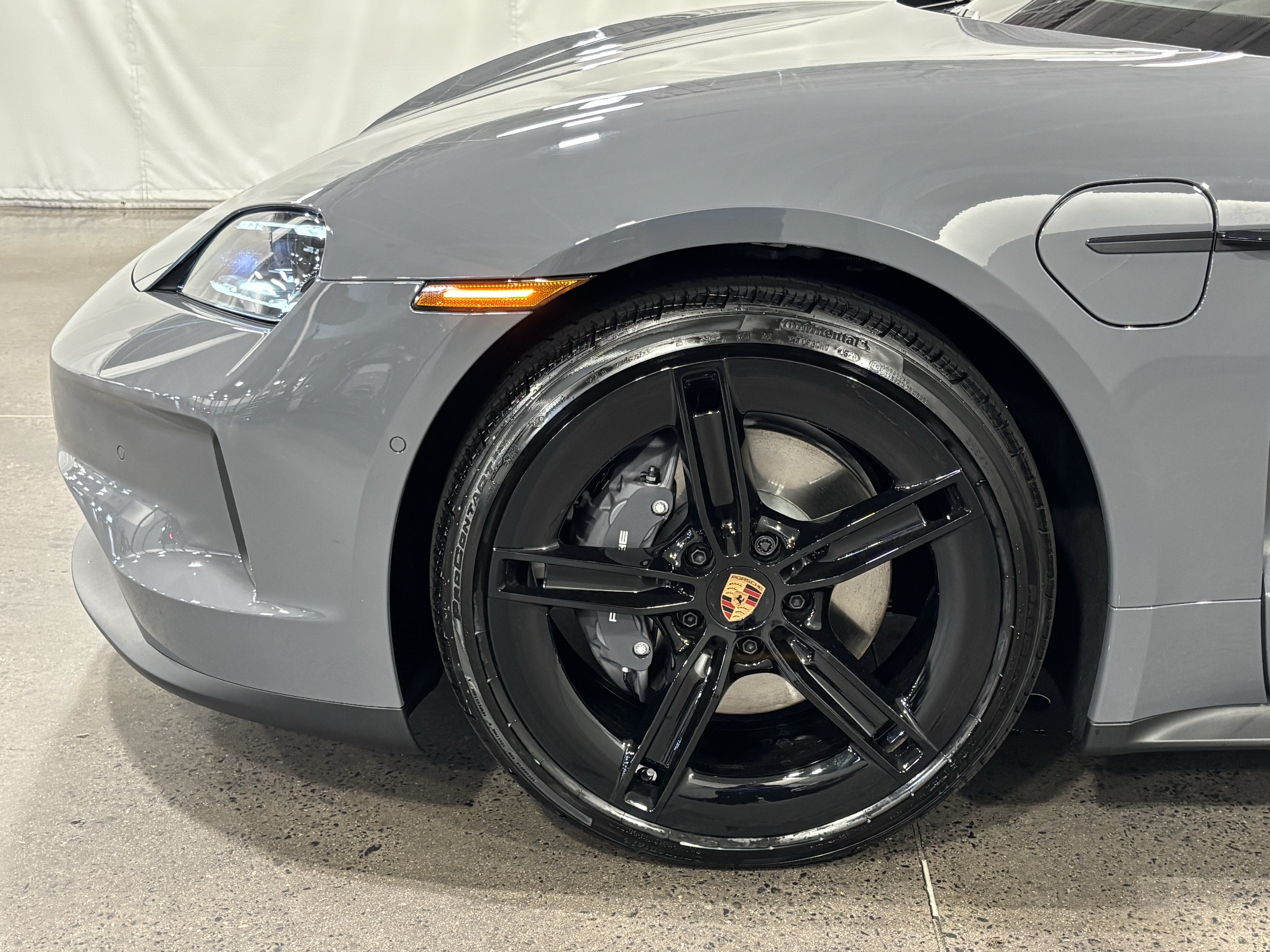 New 2026 Porsche Taycan AWD/4WD image 34