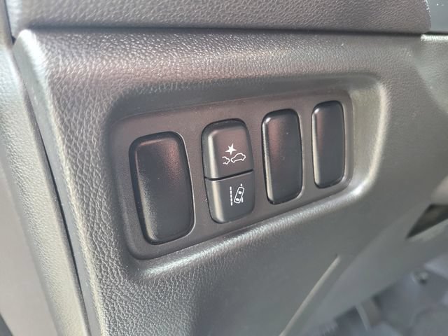 Used 2024 Mitsubishi Outlander Sport ES AWD/4WD image 19