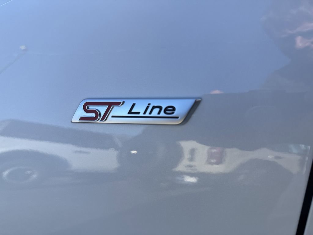 New 2026 Ford Escape ST-Line w/ Tech Pack #1 image 12