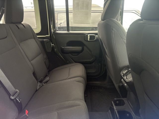 Used 2021 Jeep Wrangler Unlimited Sport AWD/4WD image 9