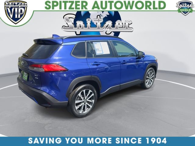 Certified 2022 Toyota Corolla Cross XLE AWD/4WD image 8