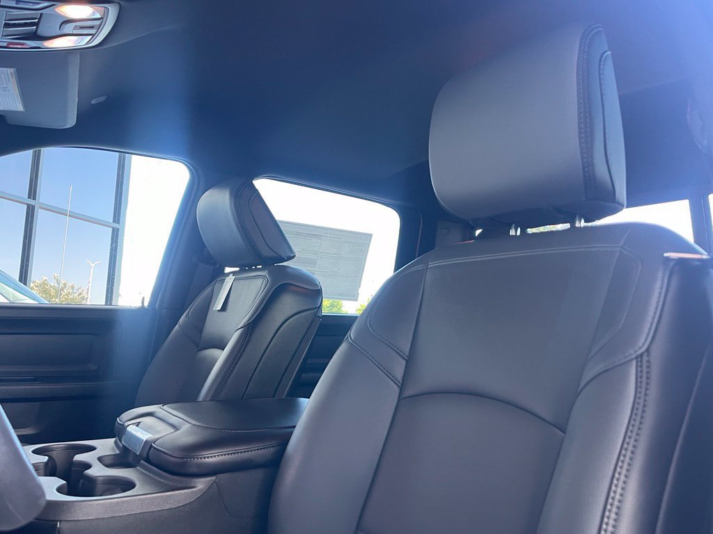 New 2026 RAM 3500 Tradesman AWD/4WD image 9