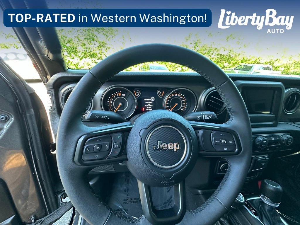 Used 2023 Jeep Gladiator Sport AWD/4WD image 12