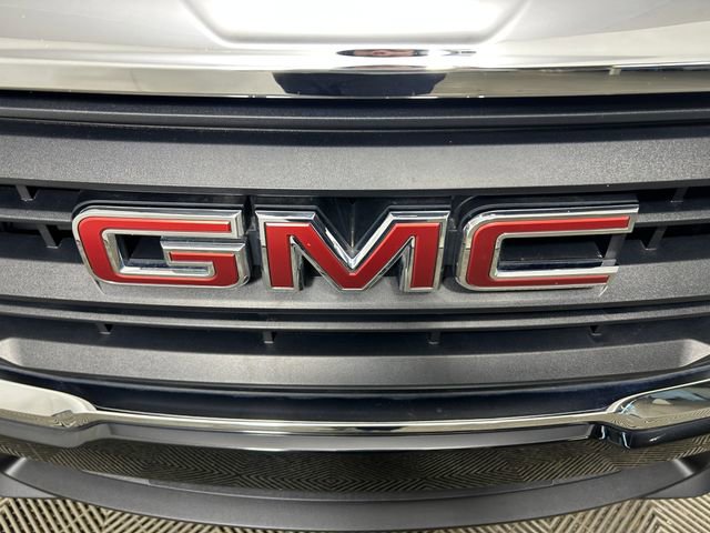Used 2023 GMC Terrain SLE image 10
