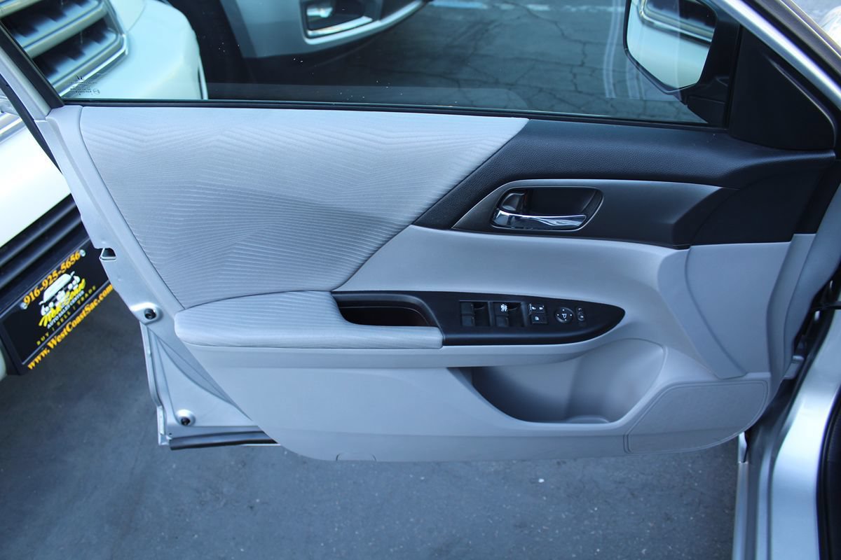 Used 2014 Honda Accord LX image 14