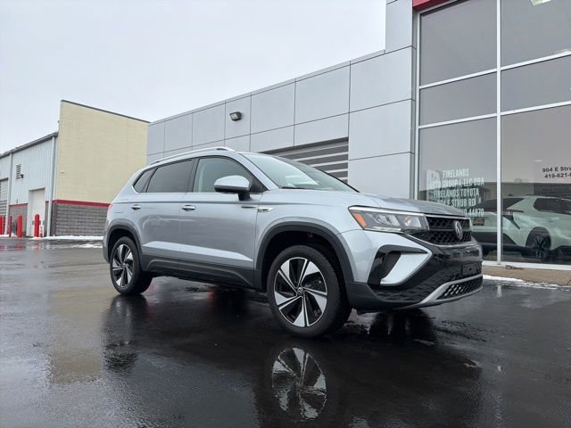 Used 2024 Volkswagen Taos SE