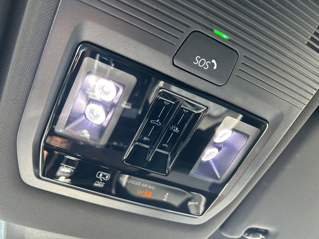 New 2025 Volkswagen Atlas Cross Sport SEL Premium R-Line image 35