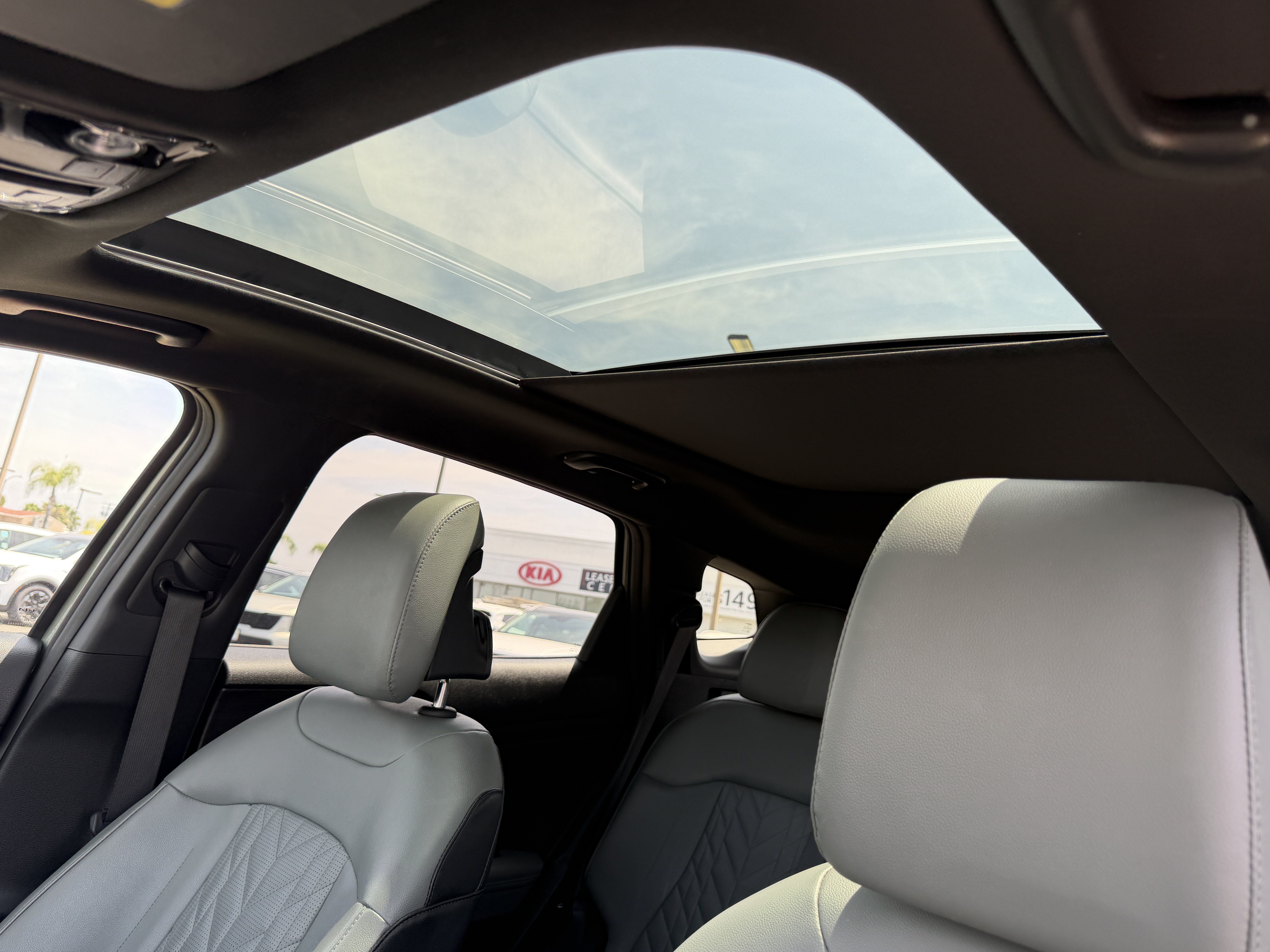 Certified 2023 Kia Sportage X-Pro AWD/4WD image 18