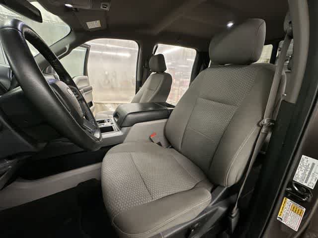 Used 2019 Ford F150 XLT w/ Equipment Group 302A Luxury AWD/4WD image 15