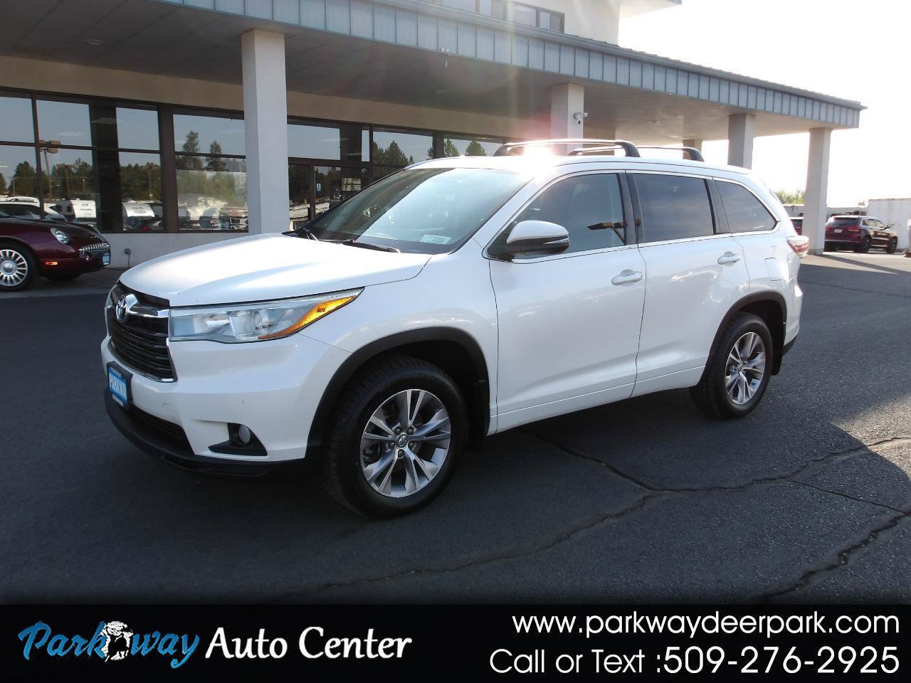 Used 2015 Toyota Highlander XLE AWD/4WD image 1