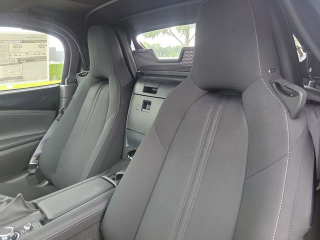 New 2026 MAZDA MX-5 Miata Club w/ Interior Package RWD image 10