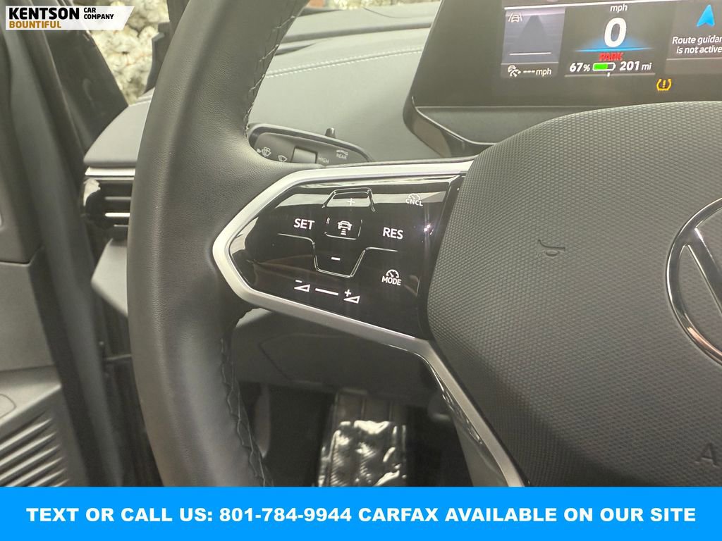 Used 2025 Volkswagen ID.4 Pro image 17