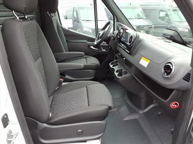 New 2026 Mercedes-Benz Sprinter 2500 image 17