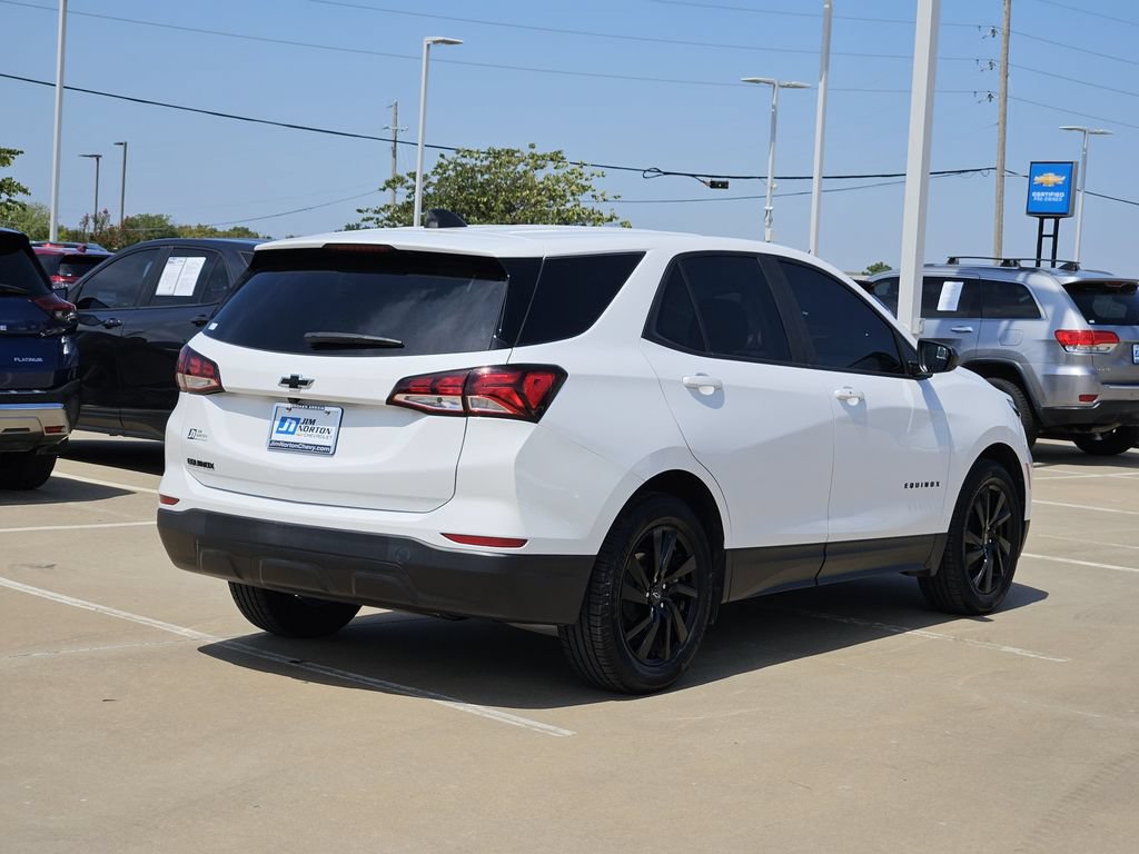 Used 2023 Chevrolet Equinox LS w/ LS Convenience Package FWD image 7