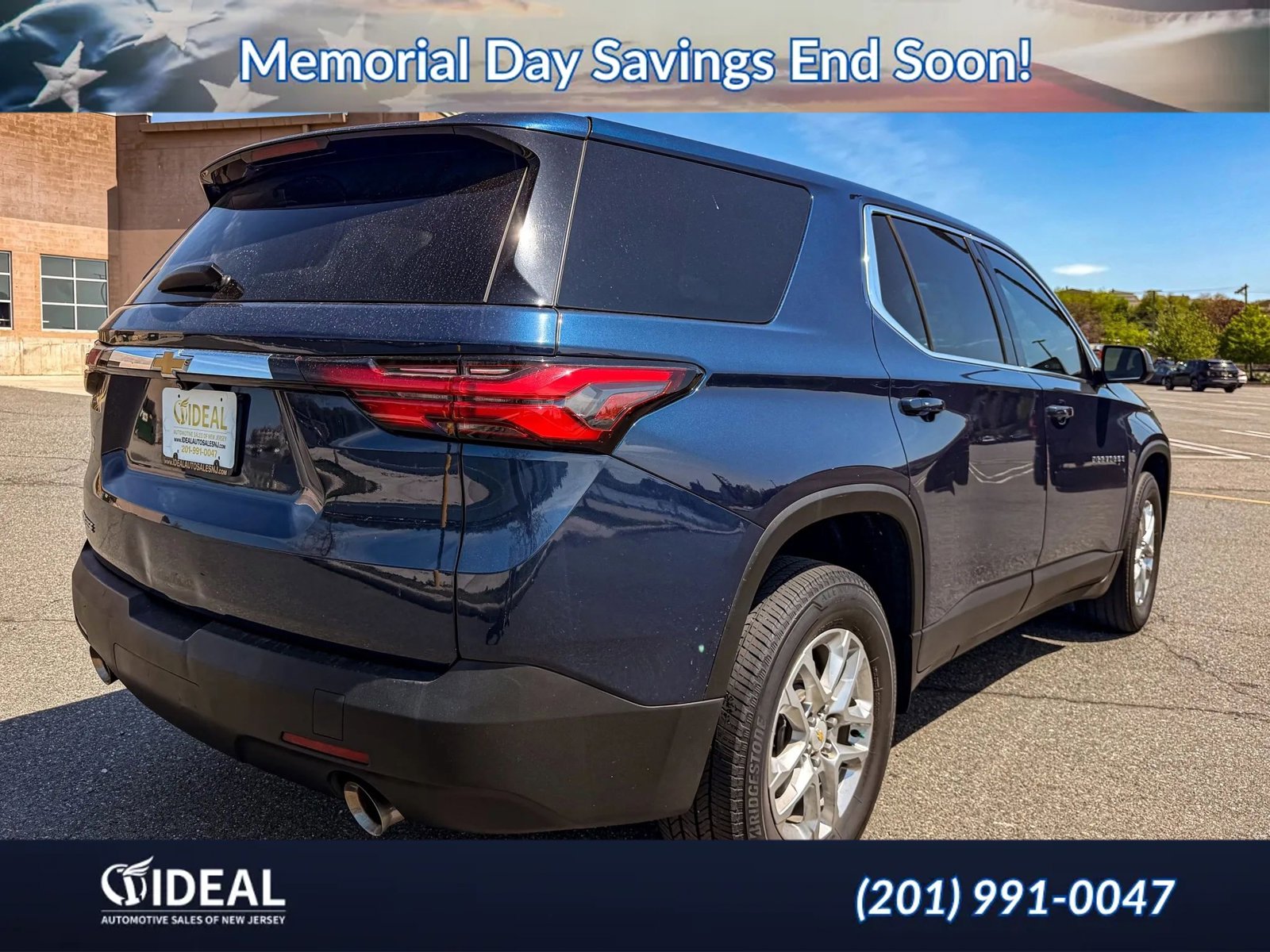 Used 2022 Chevrolet Traverse LS FWD image 7