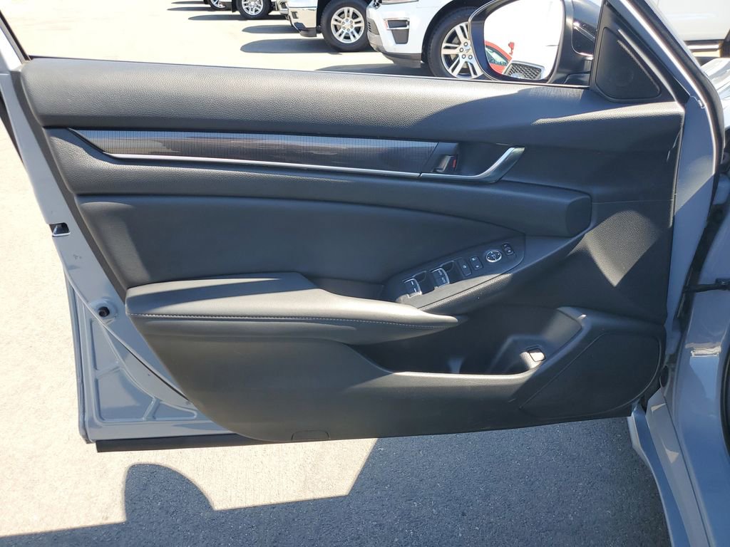Used 2022 Honda Accord Sport image 19