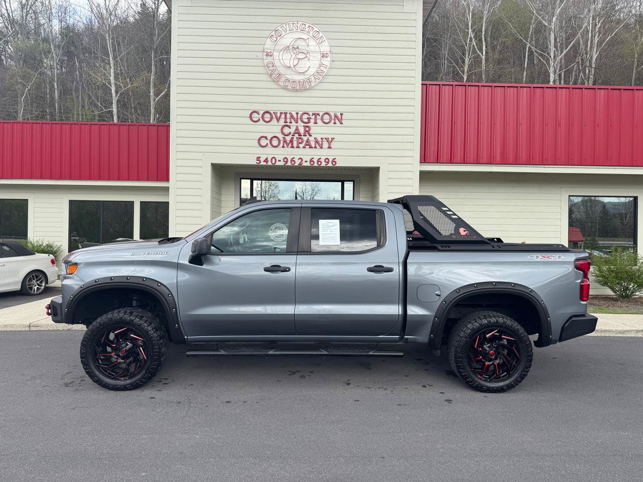 Used 2019 Chevrolet Silverado 1500 Custom w/ Custom Value Package AWD/4WD image 4