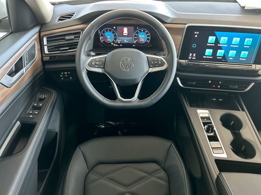 New 2026 Volkswagen Atlas SE image 38