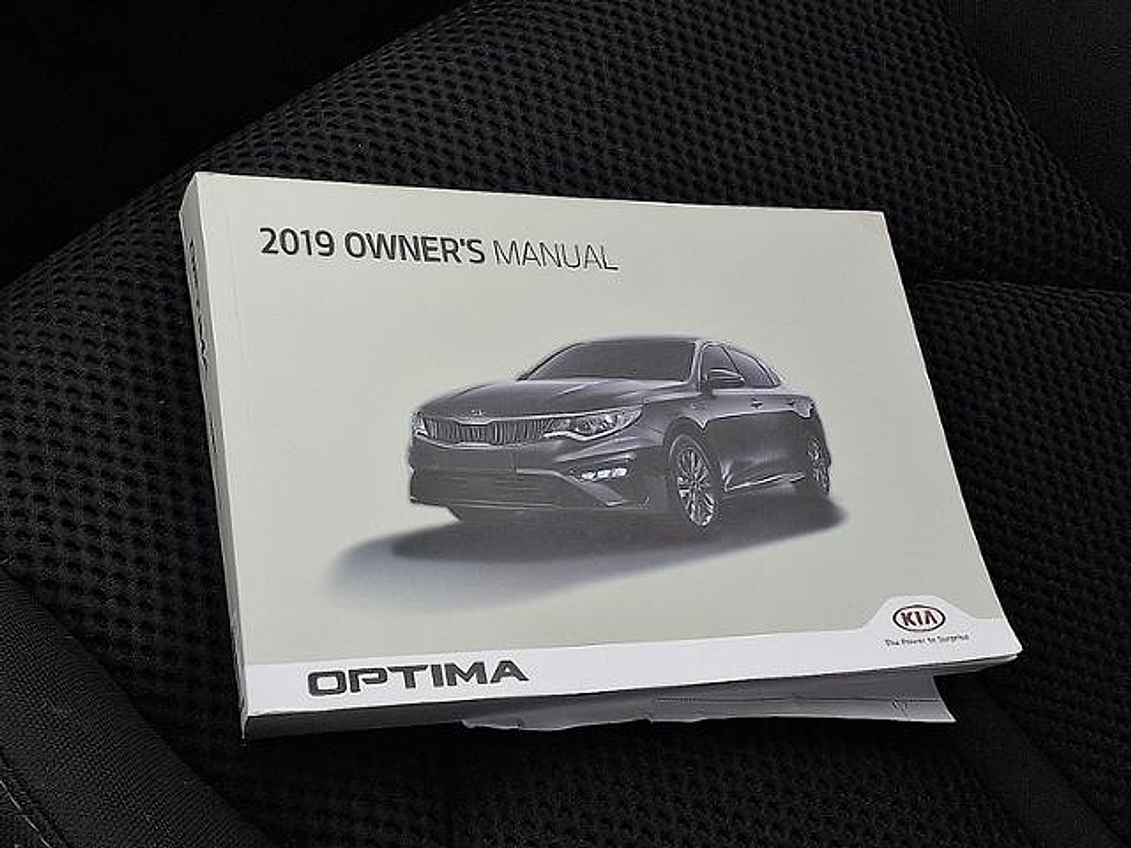 Used 2019 Kia Optima LX FWD image 2