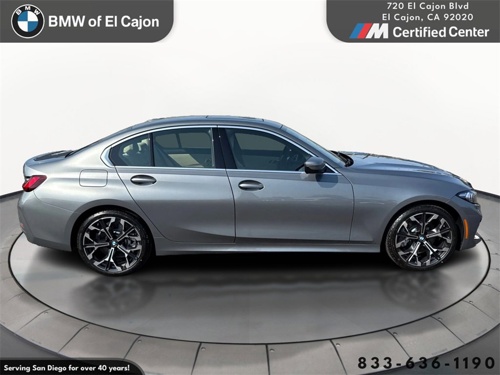 New 2025 BMW 330i Sedan w/ Premium Package image 4