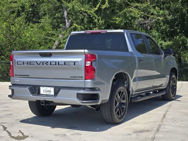 Used 2026 Chevrolet Silverado 1500 Custom w/ Turbomax Blackout Package RWD image 5