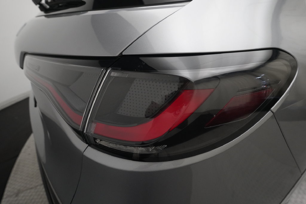 Used 2023 Honda HR-V EX-L image 31