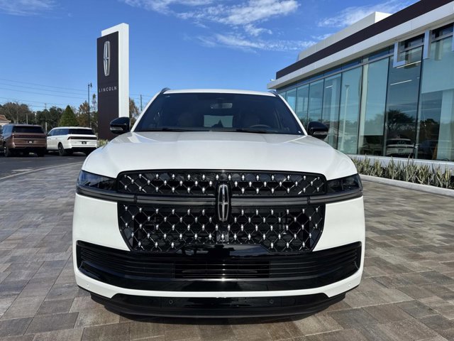 New 2025 Lincoln Navigator L Black Label image 6