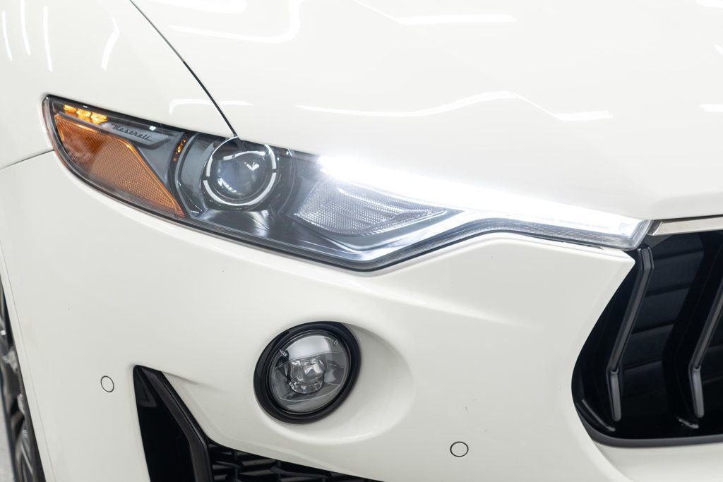 Used 2022 Maserati Levante GT AWD/4WD image 43